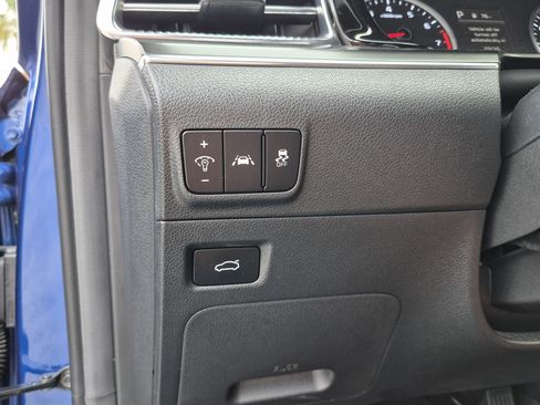 Used 2023 Kia K5 GT w/ GT1 Package FWD image 29