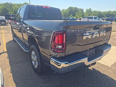 Used 2026 RAM 2500 Big Horn AWD/4WD image 5