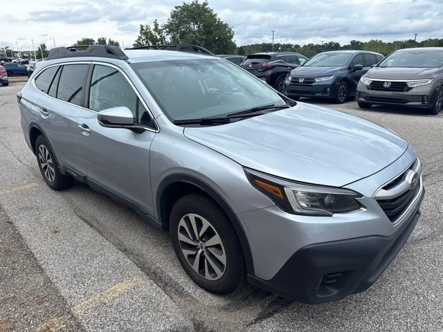 Certified 2022 Subaru Outback Premium AWD/4WD image 2