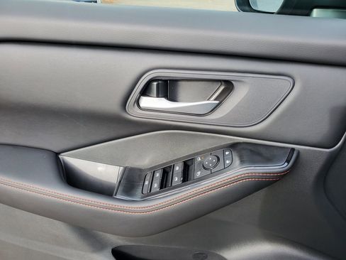 New 2026 Nissan Rogue SV image 18