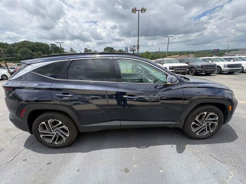 Used 2025 Hyundai Tucson Limited AWD/4WD image 5