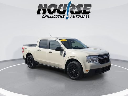 Used 2024 Ford Maverick Lariat w/ FX4 Off-Road Package AWD/4WD image 2
