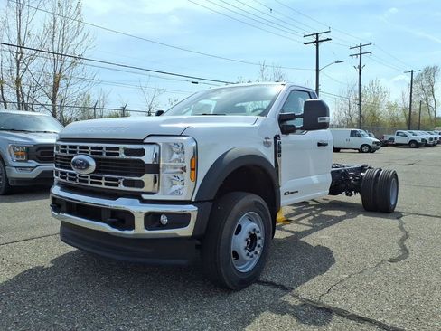 New 2026 Ford F600 4x4 Regular Cab Super Duty w/ XL Chrome Package image 1