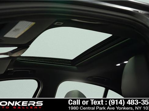 Used 2020 BMW 330i xDrive Sedan w/ Driving Assistance Package image 20