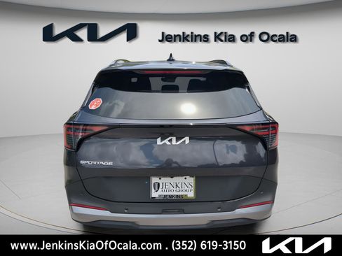 New 2026 Kia Sportage EX image 4