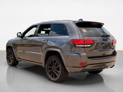 Used 2019 Jeep Grand Cherokee Altitude