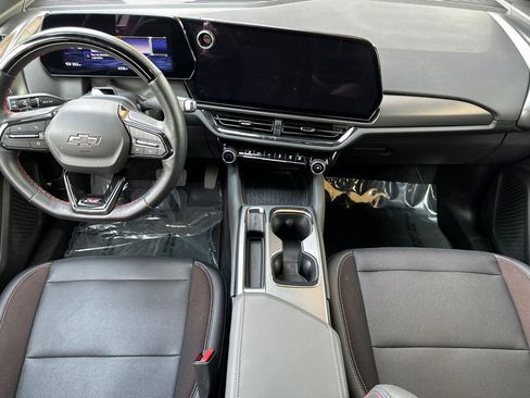 Used 2024 Chevrolet Equinox EV RS image 14