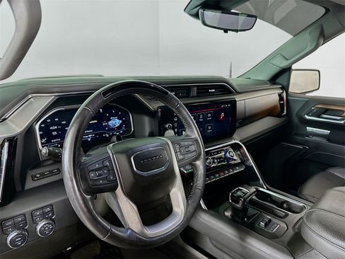 Used 2023 GMC Sierra 1500 Denali w/ Technology Package image 10