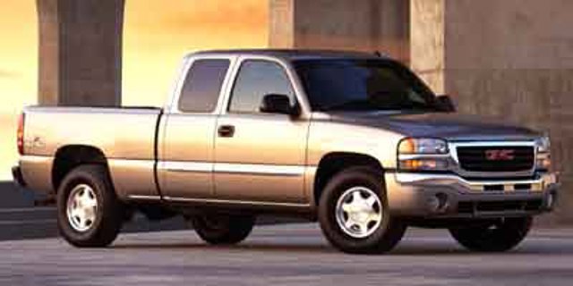 Used 2003 GMC Sierra 2500 SLE AWD/4WD image 1
