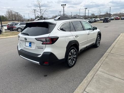 Used 2023 Subaru Outback Touring XT image 4
