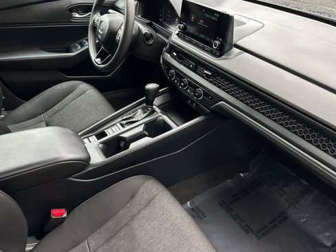 Used 2024 Honda Accord EX image 14
