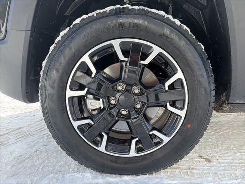 Used 2023 Jeep Renegade Trailhawk image 9