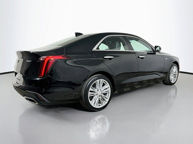 Used 2026 Cadillac CT4 Premium Luxury AWD/4WD image 4
