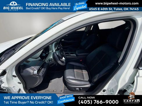 Used 2022 Nissan Altima 2.5 SR FWD image 8