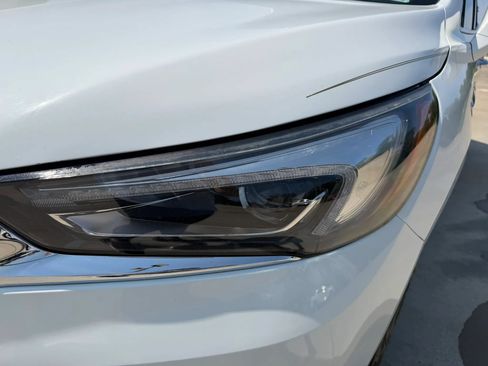 Used 2019 Buick Enclave Essence FWD image 67