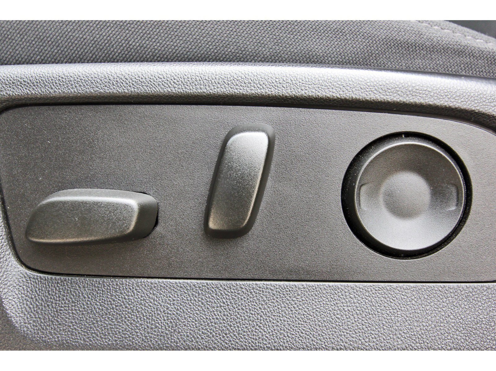 Used 2023 GMC Sierra 1500 SLE RWD image 34