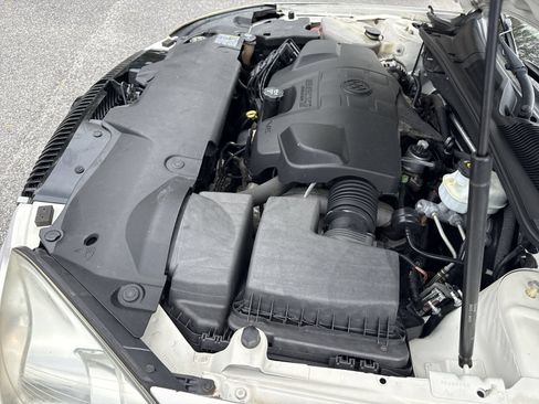 Used 2006 Buick Lucerne CXL w/ Luxury Package FWD image 28
