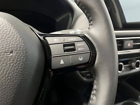 New 2026 Honda HR-V EX-L image 15