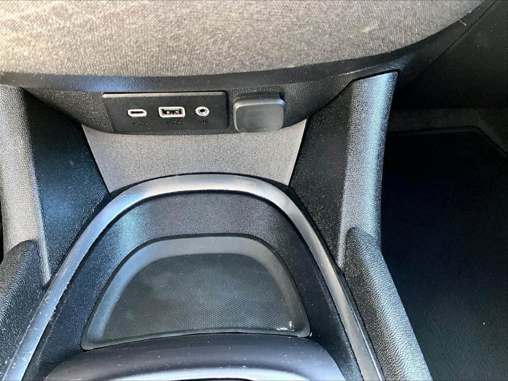 Used 2025 Chevrolet Malibu LT FWD image 25