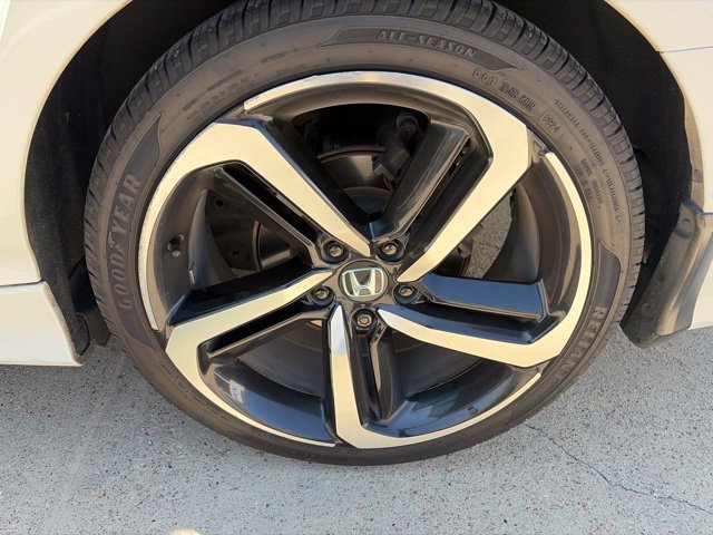 Used 2019 Honda Accord Sport image 7
