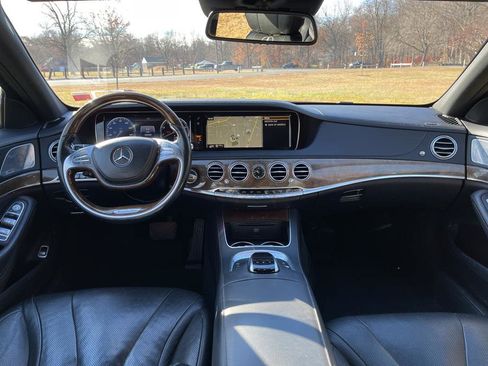 Used 2015 Mercedes-Benz S 550 4MATIC Sedan image 22