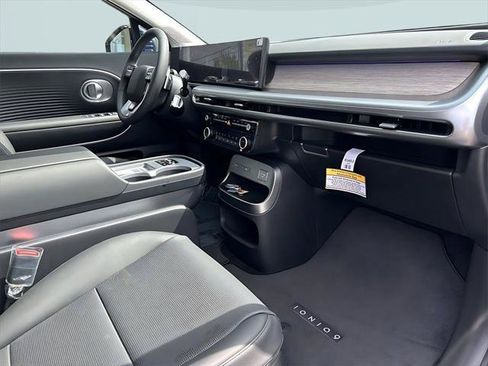 New 2026 Hyundai Ioniq 9 SEL image 28