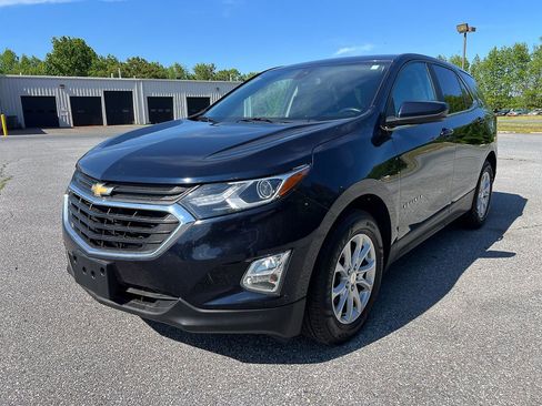 Used 2021 Chevrolet Equinox LT FWD image 1