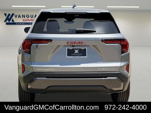 New 2027 GMC Terrain Elevation w/ Technology Package II FWD image 4