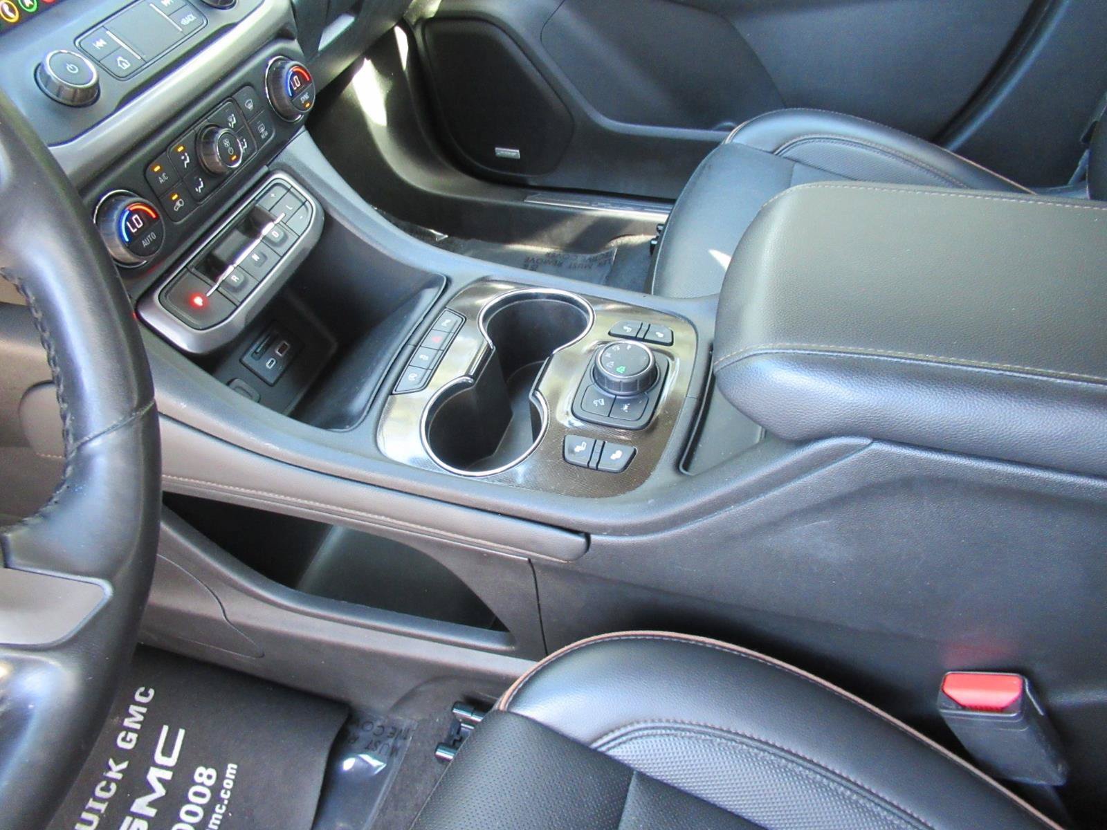 Used 2021 GMC Acadia AT4 w/ Trailering Package AWD/4WD image 32
