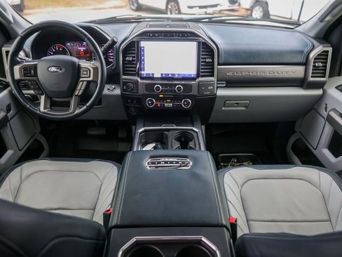 Used 2022 Ford F350 Limited image 27