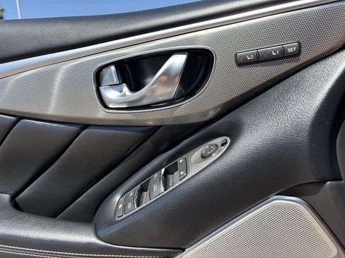 Used 2017 INFINITI Q50 3.0t Premium w/ Driver Assistance Package RWD image 23