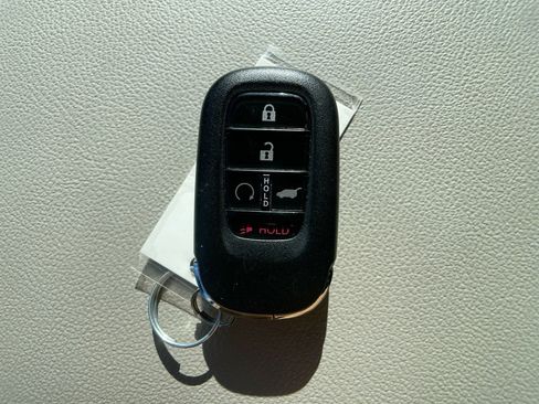 Used 2023 Honda CR-V EX-L image 30