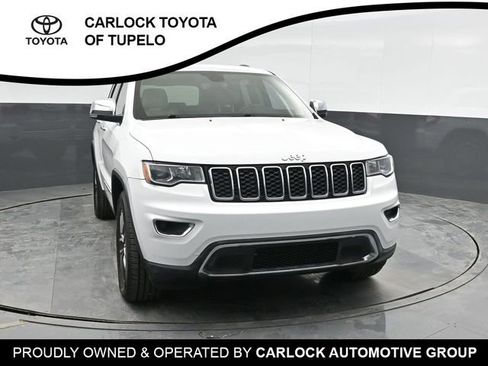 Used 2018 Jeep Grand Cherokee Limited image 6