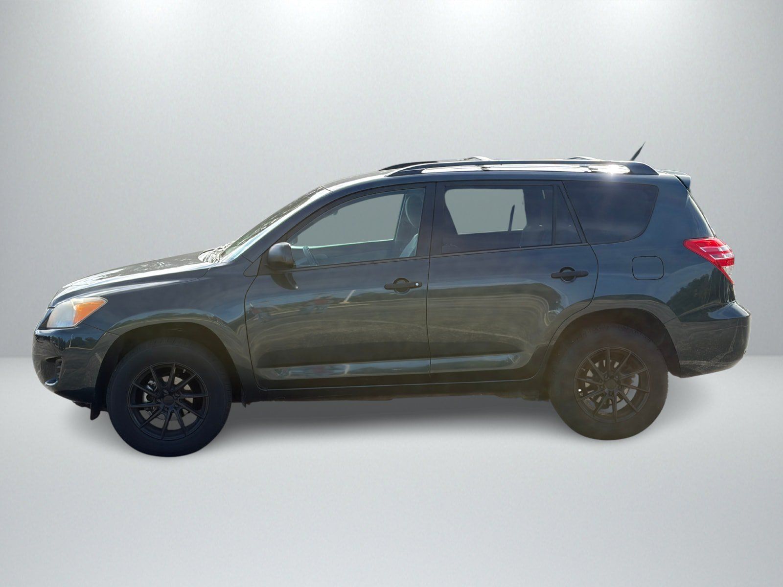 Used 2012 Toyota RAV4 4WD w/ Value Pkg image 2