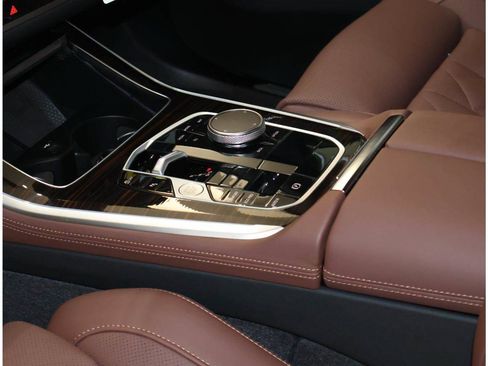 Used 2026 BMW X5 sDrive40i w/ Parking Assistance Package RWD image 12