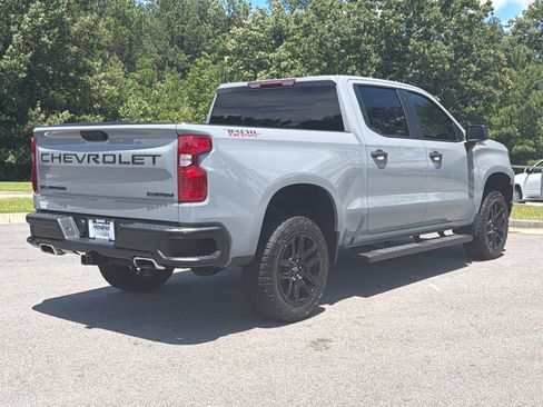 Used 2024 Chevrolet Silverado 1500 Custom Trail Boss AWD/4WD image 12