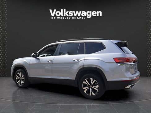 Certified 2026 Volkswagen Atlas SE AWD/4WD image 6