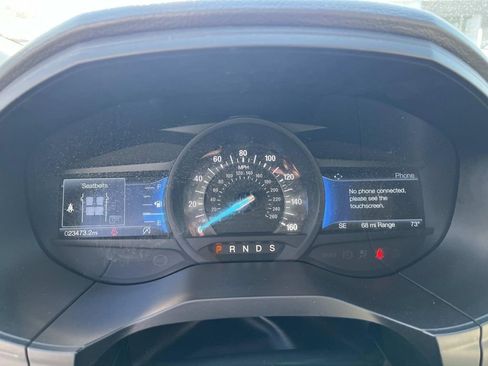 Used 2024 Ford Edge Titanium image 22