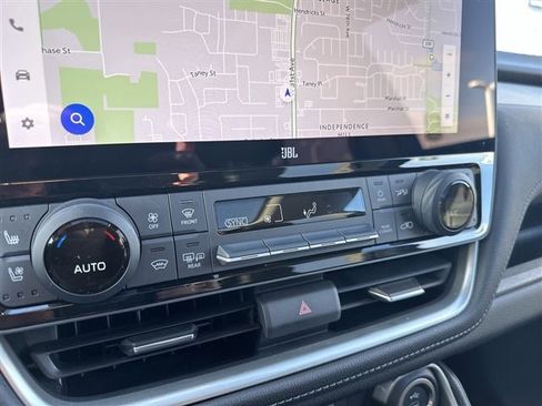 Used 2024 Toyota Grand Highlander XLE image 19