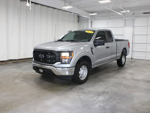 Used 2023 Ford F150 XL w/ FX4 Off-Road Package image 4