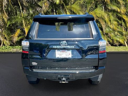 Used 2024 Toyota 4Runner SR5 image 6