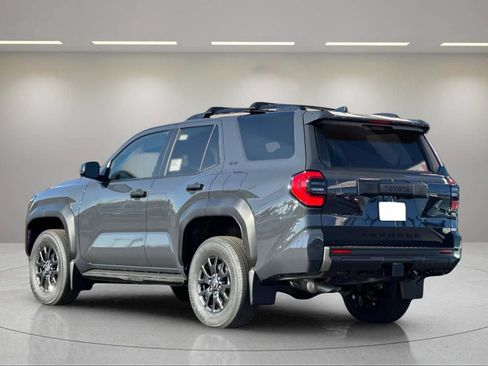 New 2026 Toyota 4Runner SR5 image 5