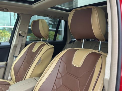 Used 2011 Mercedes-Benz GLK 350 4MATIC image 26