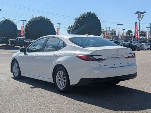 Certified 2025 Toyota Camry LE FWD image 6