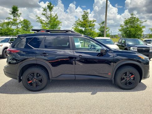 Used 2025 Nissan Rogue SV w/ Rock Creek Premium Package AWD/4WD image 3