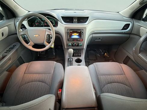 Used 2016 Chevrolet Traverse LS FWD image 27