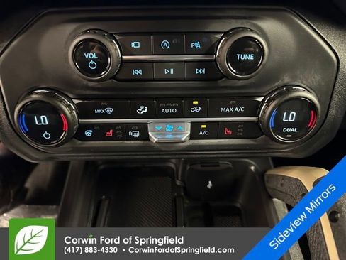 New 2025 Ford Bronco Badlands image 38