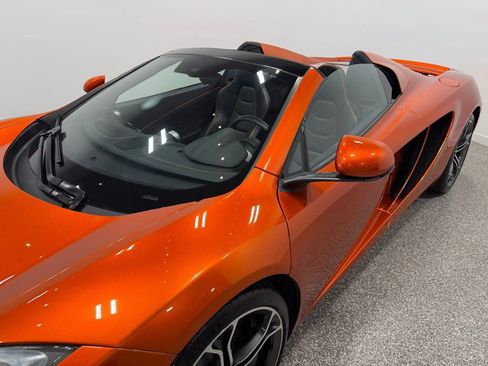 Used 2013 McLaren MP4-12C Spider RWD image 15