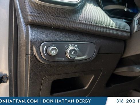 Used 2024 Chevrolet TrailBlazer LT w/ Convenience Package FWD image 18
