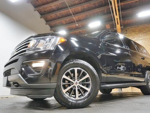 Used 2020 Ford Expedition XL AWD/4WD image 3